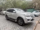 Nissan Terra 2018 - Xe đẹp màu bạc