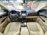 Toyota Camry 2.0E 2015 - Xe đăng ký lần đầu 2016, biển Hà Nội