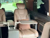 Mercedes-Benz V250 Luxury 2022 - Xe màu đen nội thất nâu