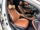 Mercedes-Benz E300 AMG 2020 - Xe trắng nội thất nâu