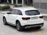 Mercedes-Benz GLC 200 4Matic 2021 - Xe màu trắng, nội thất kem sang trọng