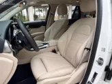 Mercedes-Benz GLC 200 4Matic 2021 - Xe màu trắng, nội thất kem sang trọng