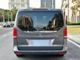 Mercedes-Benz V250 Avantgarde 2016 - Xe đẹp model 2017. Màu xám nội thất đen