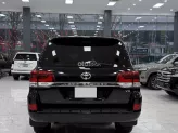 Toyota Land Cruiser VX 4.6 V8 2019 - Xe tư nhân chính chủ