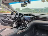 Toyota Camry 2.5Q 2020 - Odo chuẩn 6 vạn km cực đẹp