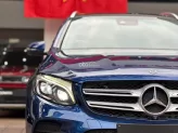 Mercedes-Benz GLC 300 4Matic 2018 - Xe màu xanh, nội thất kem