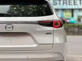 Mazda CX-8 Deluxe 2022 - Xe màu trắng, nội thất đen