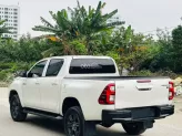 Toyota Hilux 2.4E 4×2 AT 2025 - Xe chất