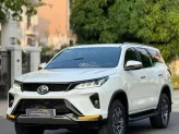 Toyota Fortuner 2.4 AT 4x2 Legender 2021 - Chủ đi giữ gìn, giá tốt thương lượng