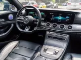 Mercedes-Benz E300 AMG 2021 - Option hiện đại, động cơ mạnh mẽ