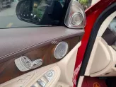 Mercedes-Benz GLC 200 4Matic 2020 - SUV cao cấp màu đỏ nội thất kem 2020