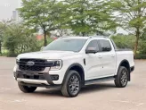 Ford Ranger Wildtrak 2.0L 4x4 AT 2024 - Chạy 1 vạn km, sơn zin cả xe, quá mới
