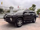 Toyota Fortuner 2.4 MT 4x2 2017 - Xe gia đình cần bán, giá tốt thương lượng