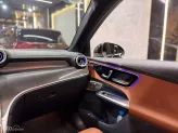 Mercedes-Benz GLC 300 4Matic V1 2023 - Xe đẹp trang bị option tiện nghi, giá tốt