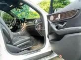 Mercedes-Benz GLC 200 4Matic 2021 - Xe bảo dưỡng full hãng