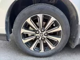 Toyota Veloz Cross 1.5 CVT 2022 - Hông dịch vụ, full bảo dưỡng hãng. Nhập Indo