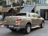 Mazda BT-50 Deluxe 4x2 2.2 AT 2015 - Bán xe bán tải nhập Thái màu vàng đẹp