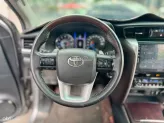 Toyota Fortuner 2.7 V 4X2 AT 2016 - Chính hãng Toyota Sure
