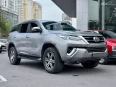 Toyota Fortuner 2.7 V 4X2 AT 2016 - Chính hãng Toyota Sure