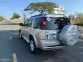 Ford Everest 2.5 MT 2015 - Phom bánh treo số sàn máy dầu bền lành giữ dáng qua thời gian