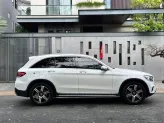 Mercedes-Benz GLC 200 4Matic 2021 - Xe trắng nội thất kem, bảo dưỡng full hãng
