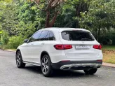 Mercedes-Benz GLC 200 4Matic 2021 - Xe trắng nội thất kem, bảo dưỡng full hãng