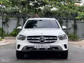 Mercedes-Benz GLC 200 4Matic 2021 - Xe trắng nội thất kem, bảo dưỡng full hãng