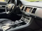 Jaguar XF 2.0L I4 Tubrocharged Premium 2014 - Premium Luxury chất xe như mới 99% chạy cực sướng