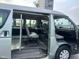 Toyota Hiace 2011 - Bán Hiace tải van 6 chỗ sản xuất năm 2011 máy Dầu, tải 820kg