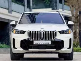 BMW X5 xDrive40i Msport 2024 - Xe màu trắng nội thất nâu