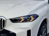 BMW X5 xDrive40i Msport 2024 - Xe màu trắng nội thất nâu