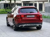 Mercedes-Benz GLC 200 4Matic 2019 - Xe màu đỏ, nội thất đen