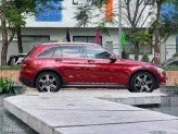 Mercedes-Benz GLC 200 4Matic 2019 - Xe màu đỏ, nội thất đen