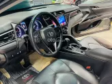 Toyota Camry 2.0G 2019 - BH chính hãng