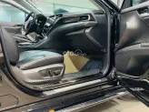 Toyota Camry 2.0G 2019 - BH chính hãng