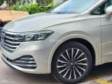 Volkswagen Viloran Luxury 2026 - Màu Bạc hot 1 deal Giá đặc biệt trong tháng 5/2026
