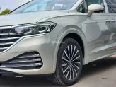 Volkswagen Viloran Luxury 2026 - Màu Bạc hot 1 deal Giá đặc biệt trong tháng 5/2026