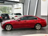 Mercedes-Benz C200 Avantgarde 2022 - Xe nội thất đen cực mới. Chủ đi giữ gìn