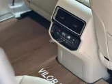 Volkswagen Viloran Premium 2024 - Xe màu trắng, nội thất kem cực mới, giá tốt thương lượng