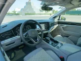 Volkswagen Touareg Luxury 2026 - Phiên bản Luxury màu be có phuộc hơi nâng hạ gầm cực êm, lái hay, sang trọng