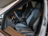 Volkswagen Golf 2026 - Khuyến mãi tháng 5/2026 phiên bản Golf 1.5 r-line 1 năm bảo hiểm + 2 năm bảo dưỡng + dán phim