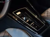 Volkswagen Golf 2026 - Khuyến mãi tháng 5/2026 phiên bản Golf 1.5 r-line 1 năm bảo hiểm + 2 năm bảo dưỡng + dán phim