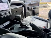 Ford Ranger XLS 2.0L 4x2 AT 2023 - Xe zin, ít tải nặng, ngoại hình hầm hố, động cơ 2.0L Turbo mạnh mẽ và khung gầm lớn