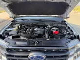 Ford Ranger XLS 2.0L 4x2 AT 2023 - Xe zin, ít tải nặng, ngoại hình hầm hố, động cơ 2.0L Turbo mạnh mẽ và khung gầm lớn