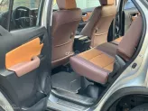 Toyota Fortuner 2.4 MT 4x2 2018 - Số sàn máy dầu siêu giữ dáng, xe zin không lỗi