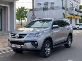 Toyota Fortuner 2.4 MT 4x2 2018 - Số sàn máy dầu siêu giữ dáng, xe zin không lỗi