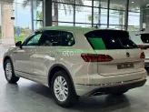 Volkswagen Touareg Elegance 2026 - Giá xe Touareg SUV 5 chỗ ưu đãi 2 năm bảo hiểm tháng 5 nhiều ưu đãi khác LH Minh Thư