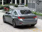 BMW 320i Sport Line 2023 - BMW 320i Sport Line 2024