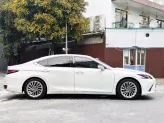 Lexus ES 250 F-Sport 2019 - Xe cực đẹp, hỗ trợ vay cao