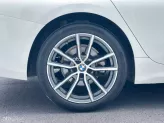 BMW 320i Sport Line 2024 - Xe thể thao sang trọng, thiết kế hiện đại